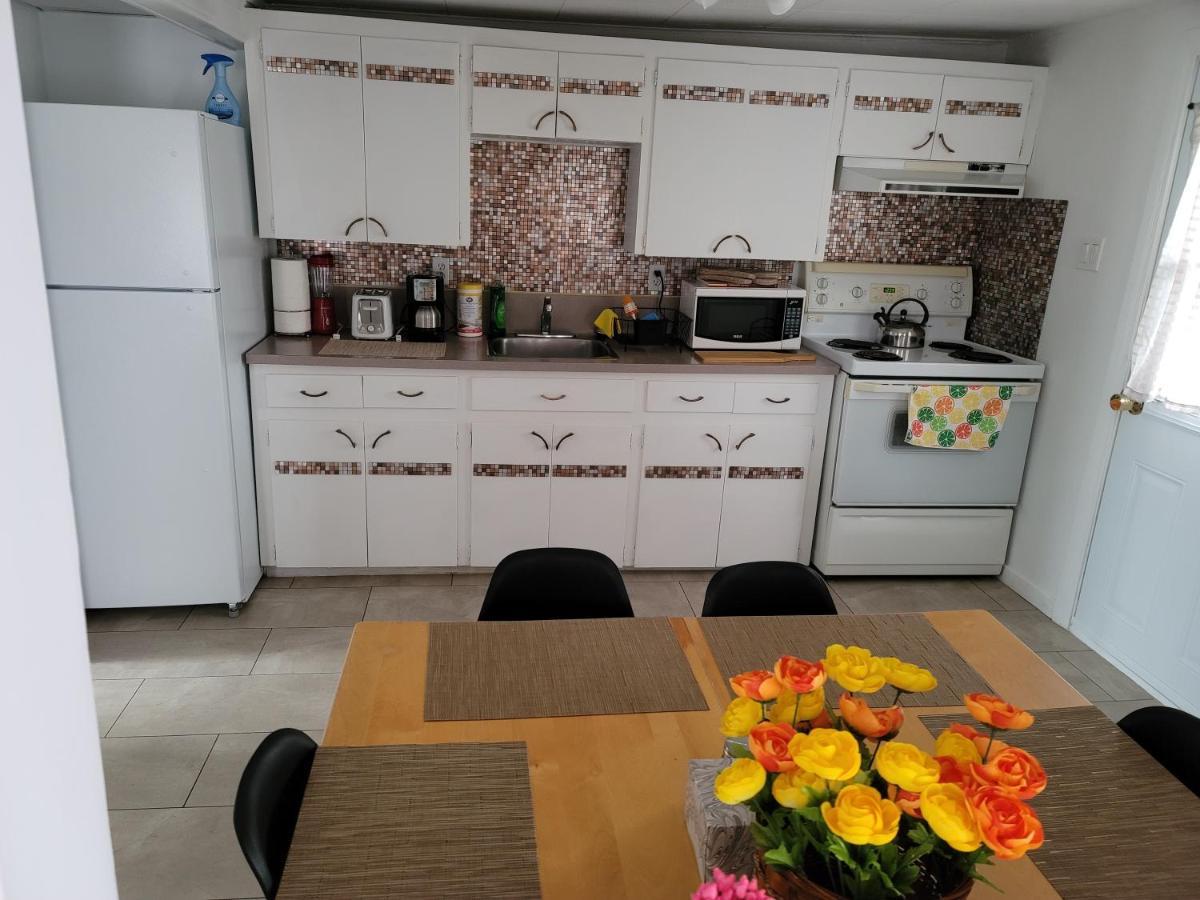 Vibrant Apartment In The Heart Of The Town Эдмундстон Экстерьер фото